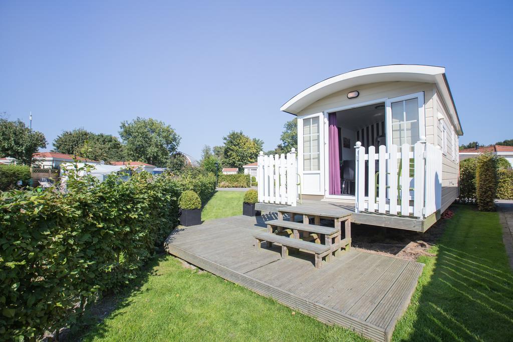Holiday Park Dennenbos Oostkapelle Bilik gambar