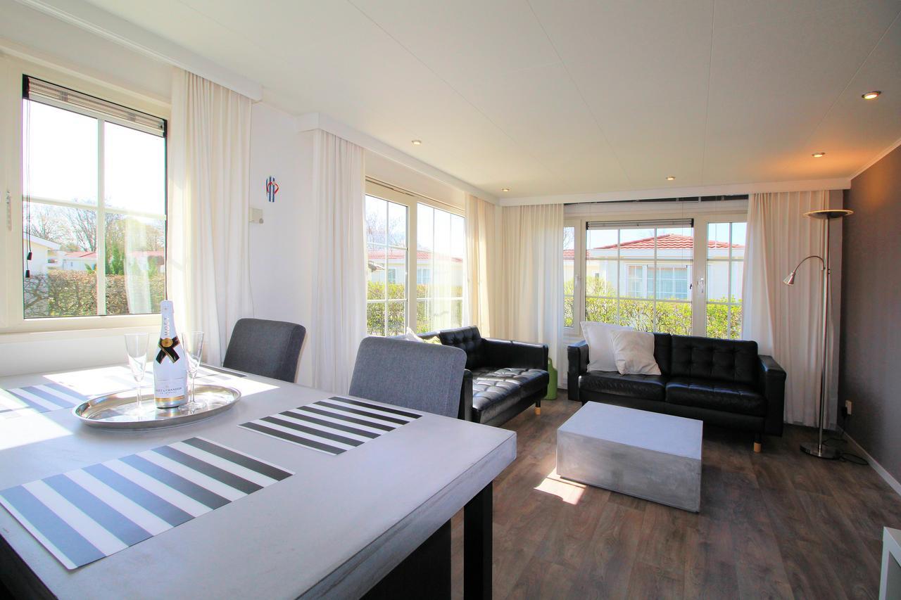 Holiday Park Dennenbos Oostkapelle Luaran gambar